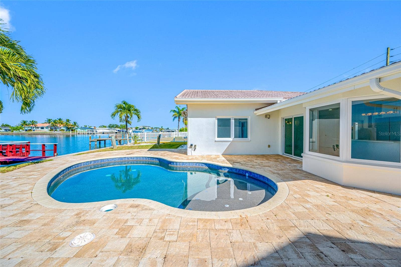 600 115TH AVENUE, Treasure Island, FL 33706