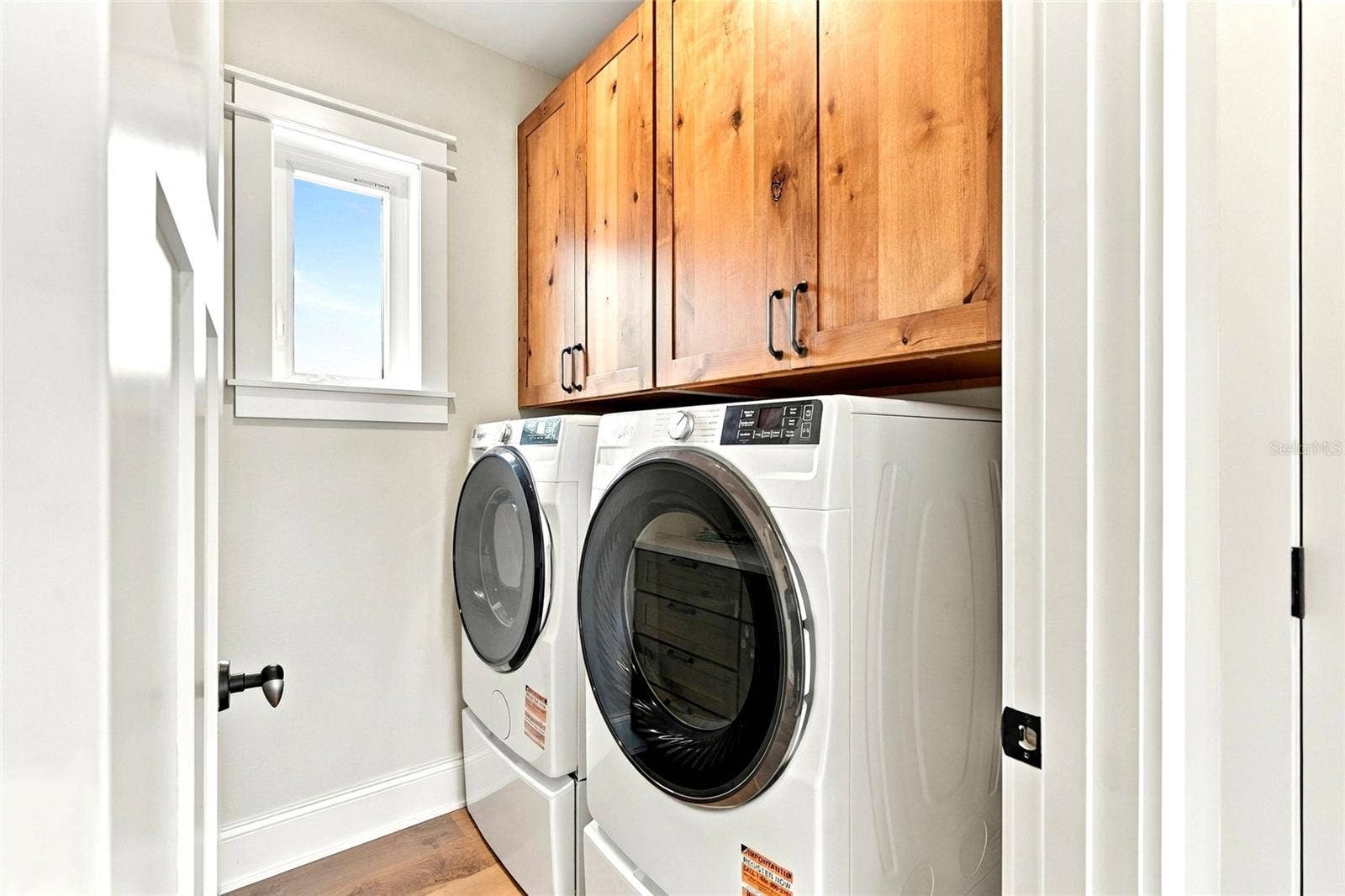 2544 1ST AVENUE N, St Petersburg, FL 33713 3rd Floor laundry room with washer/dryer hookup