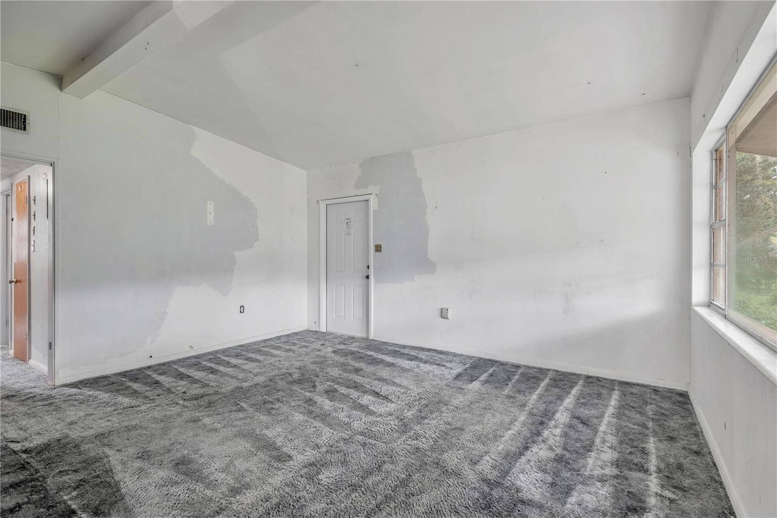 2002 E CRENSHAW STREET, Tampa, FL 33610 2002 E CRENSHAW STREET, Tampa, FL 33610