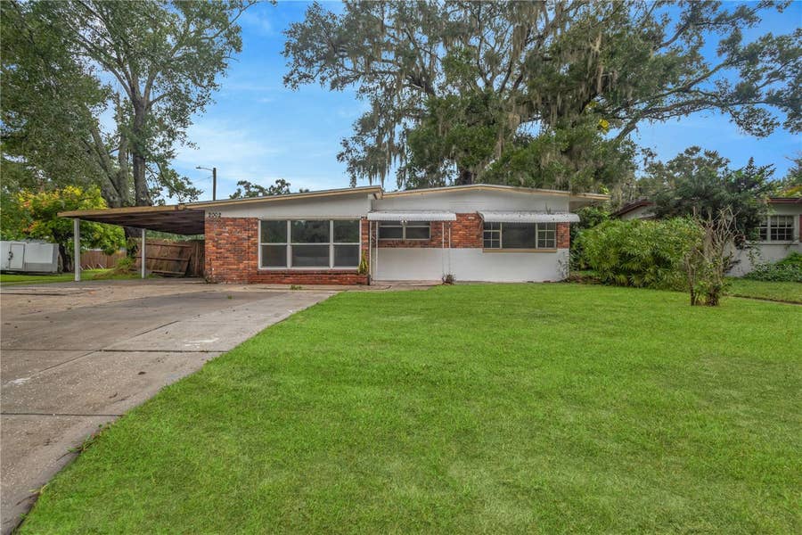 Property photo for 2002 E CRENSHAW STREET, Tampa, FL
