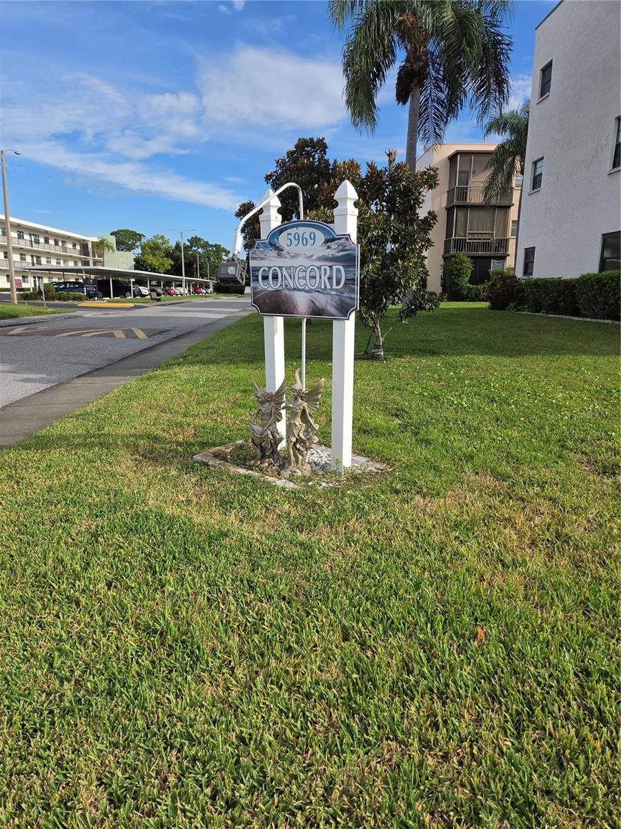 5969 TERRACE PARK DRIVE N, #305, St Petersburg, FL 33709 Concord building in the quiet end of the community