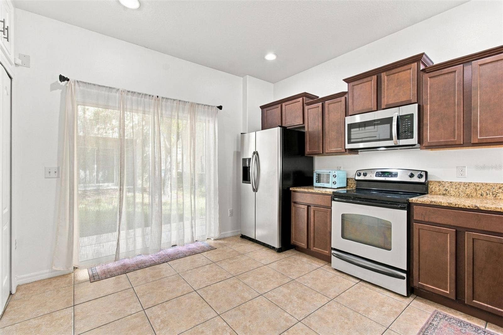 8524 GABLEBEND WAY, Tampa, FL 33647 8524 GABLEBEND WAY, Tampa, FL 33647