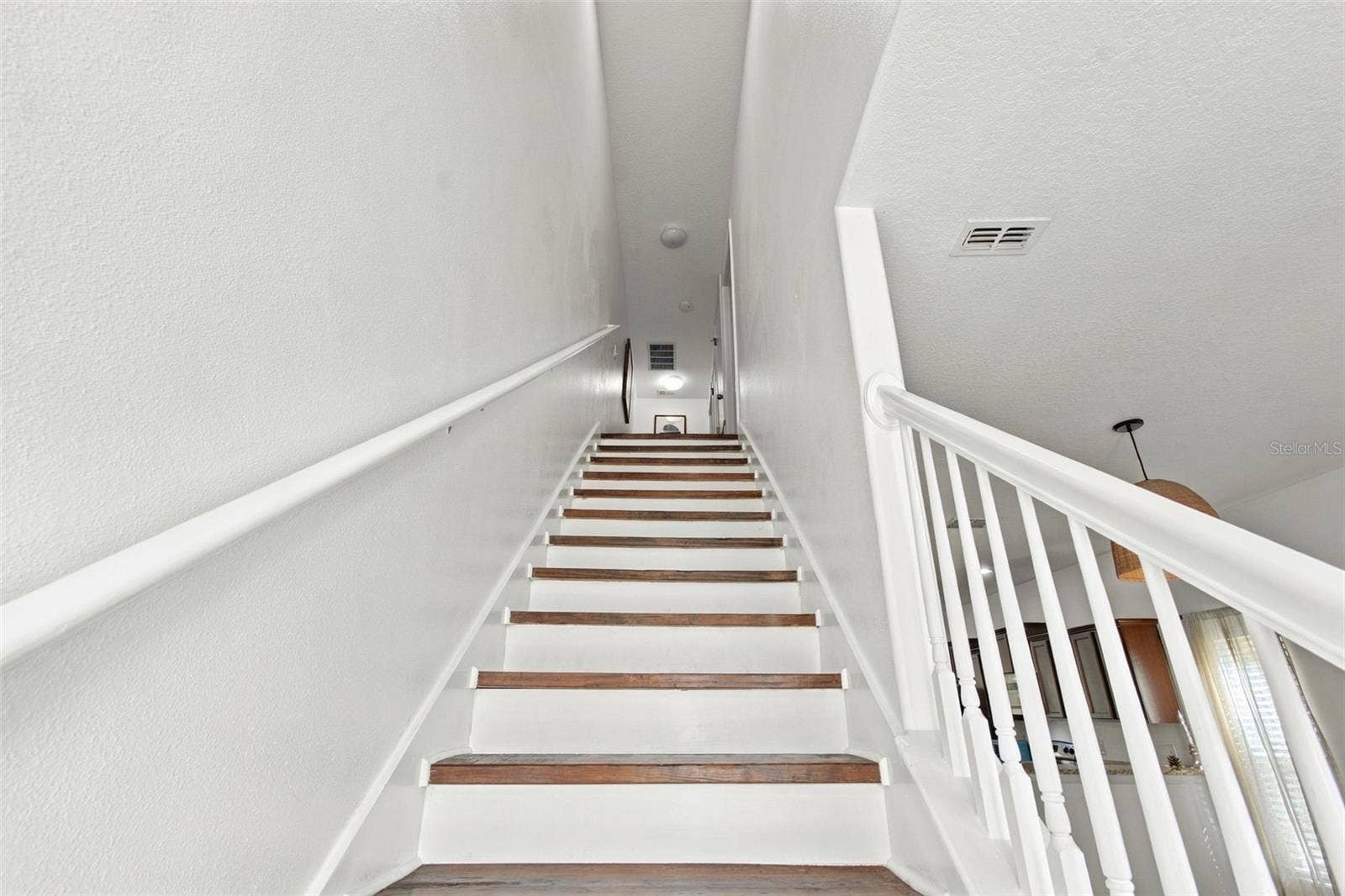 8524 GABLEBEND WAY, Tampa, FL 33647 8524 GABLEBEND WAY, Tampa, FL 33647
