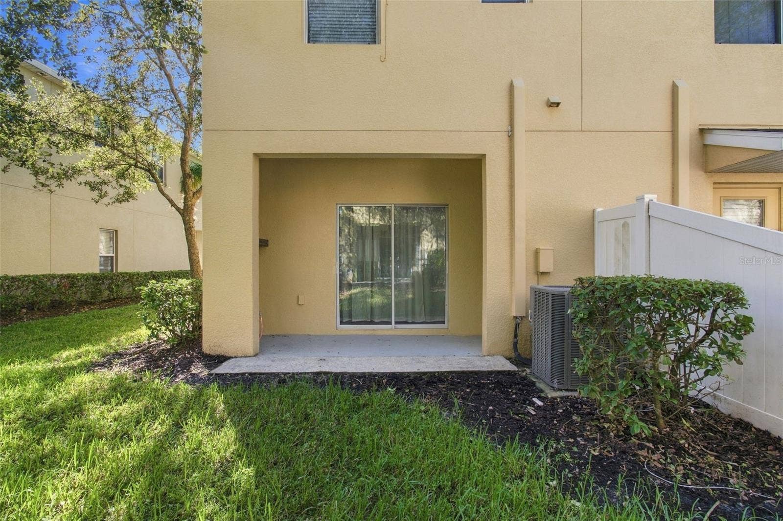 8524 GABLEBEND WAY, Tampa, FL 33647 8524 GABLEBEND WAY, Tampa, FL 33647