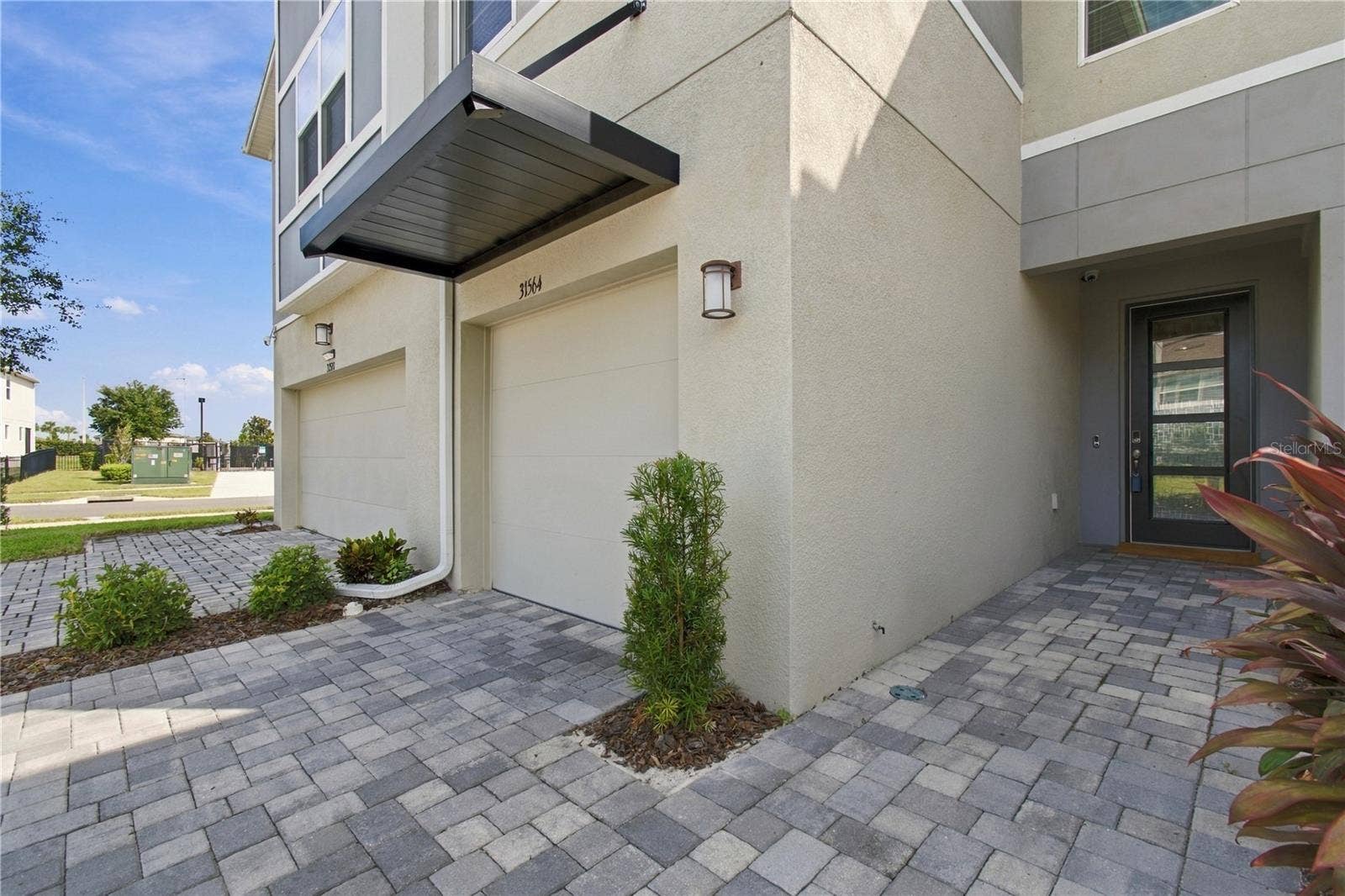 31564 WOODLAND RACE LOOP, Wesley Chapel, FL 33545 31564 WOODLAND RACE LOOP, Wesley Chapel, FL 33545