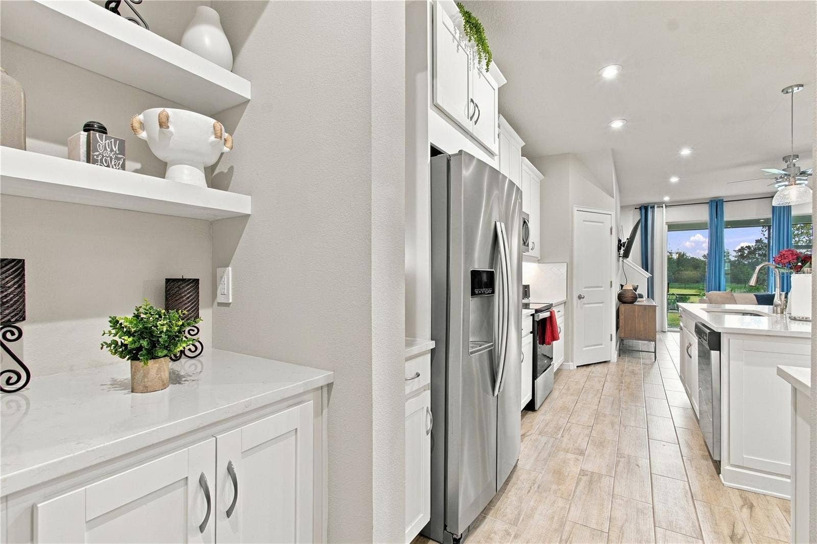 31564 WOODLAND RACE LOOP, Wesley Chapel, FL 33545 31564 WOODLAND RACE LOOP, Wesley Chapel, FL 33545