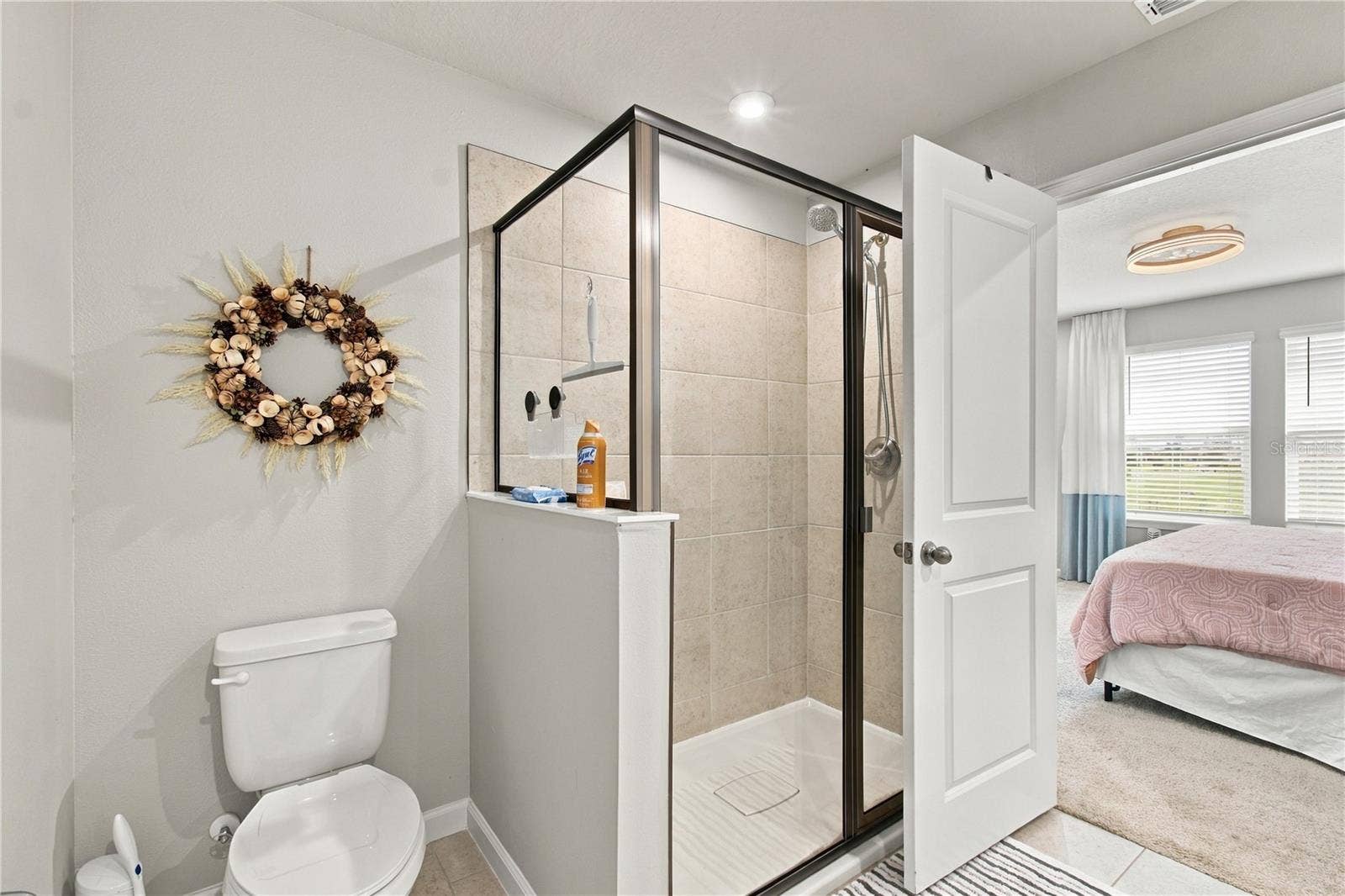 31564 WOODLAND RACE LOOP, Wesley Chapel, FL 33545 31564 WOODLAND RACE LOOP, Wesley Chapel, FL 33545
