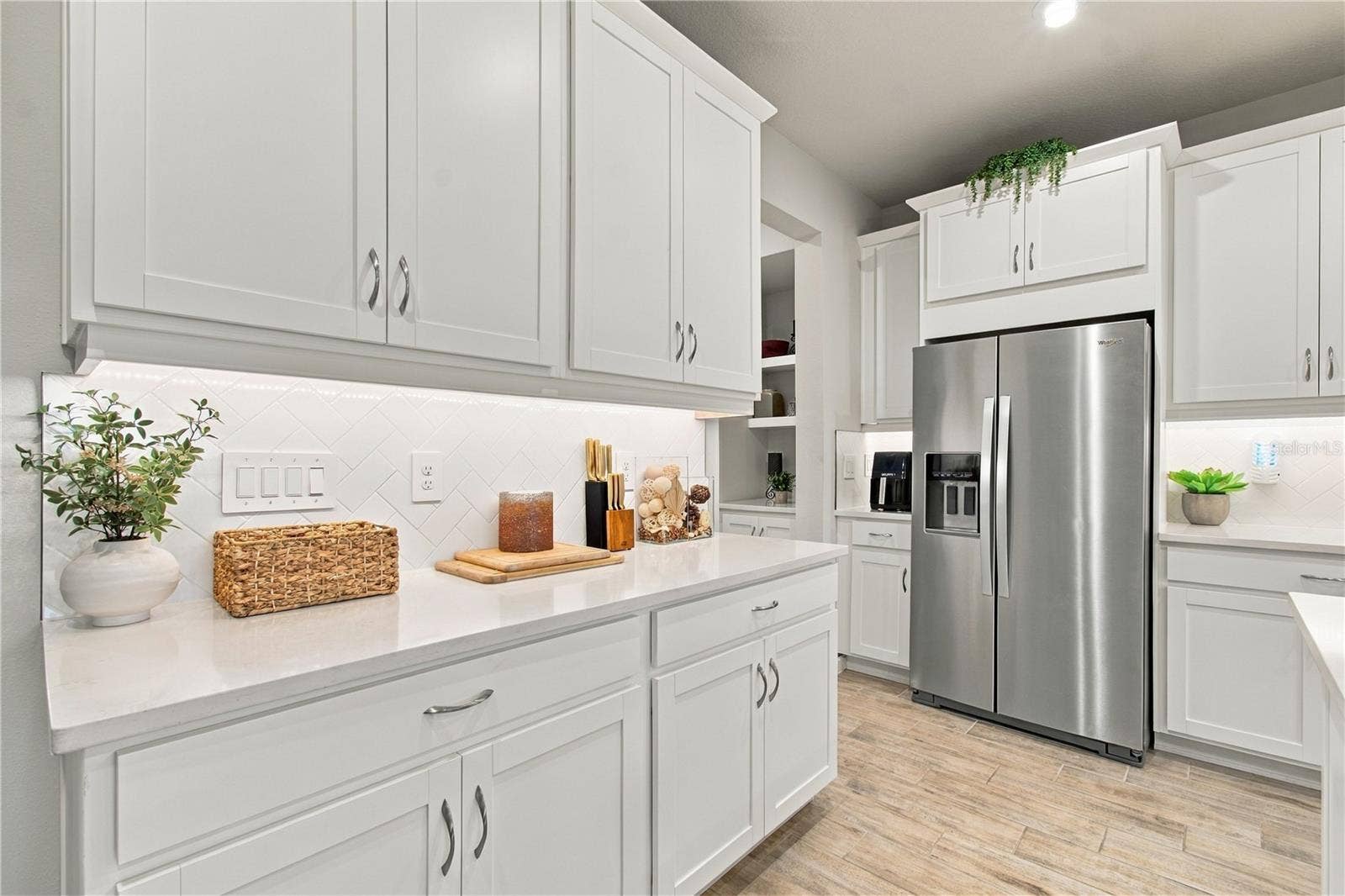 31564 WOODLAND RACE LOOP, Wesley Chapel, FL 33545 31564 WOODLAND RACE LOOP, Wesley Chapel, FL 33545