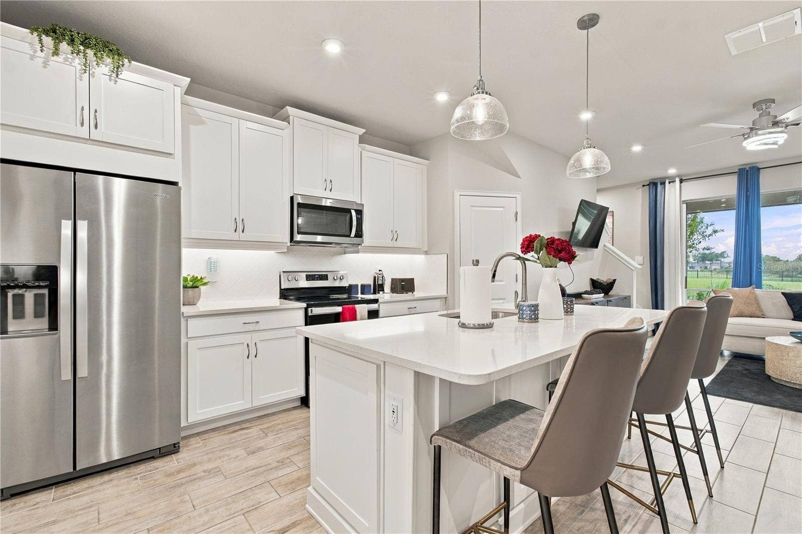 31564 WOODLAND RACE LOOP, Wesley Chapel, FL 33545 31564 WOODLAND RACE LOOP, Wesley Chapel, FL 33545