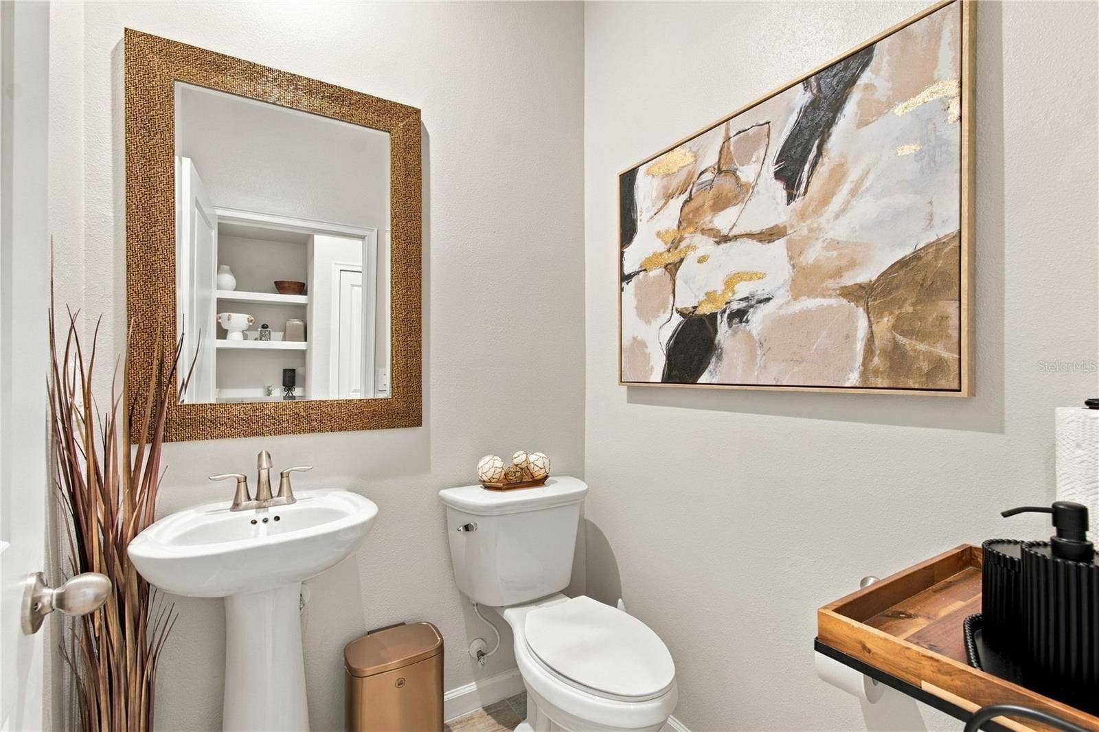 31564 WOODLAND RACE LOOP, Wesley Chapel, FL 33545 31564 WOODLAND RACE LOOP, Wesley Chapel, FL 33545