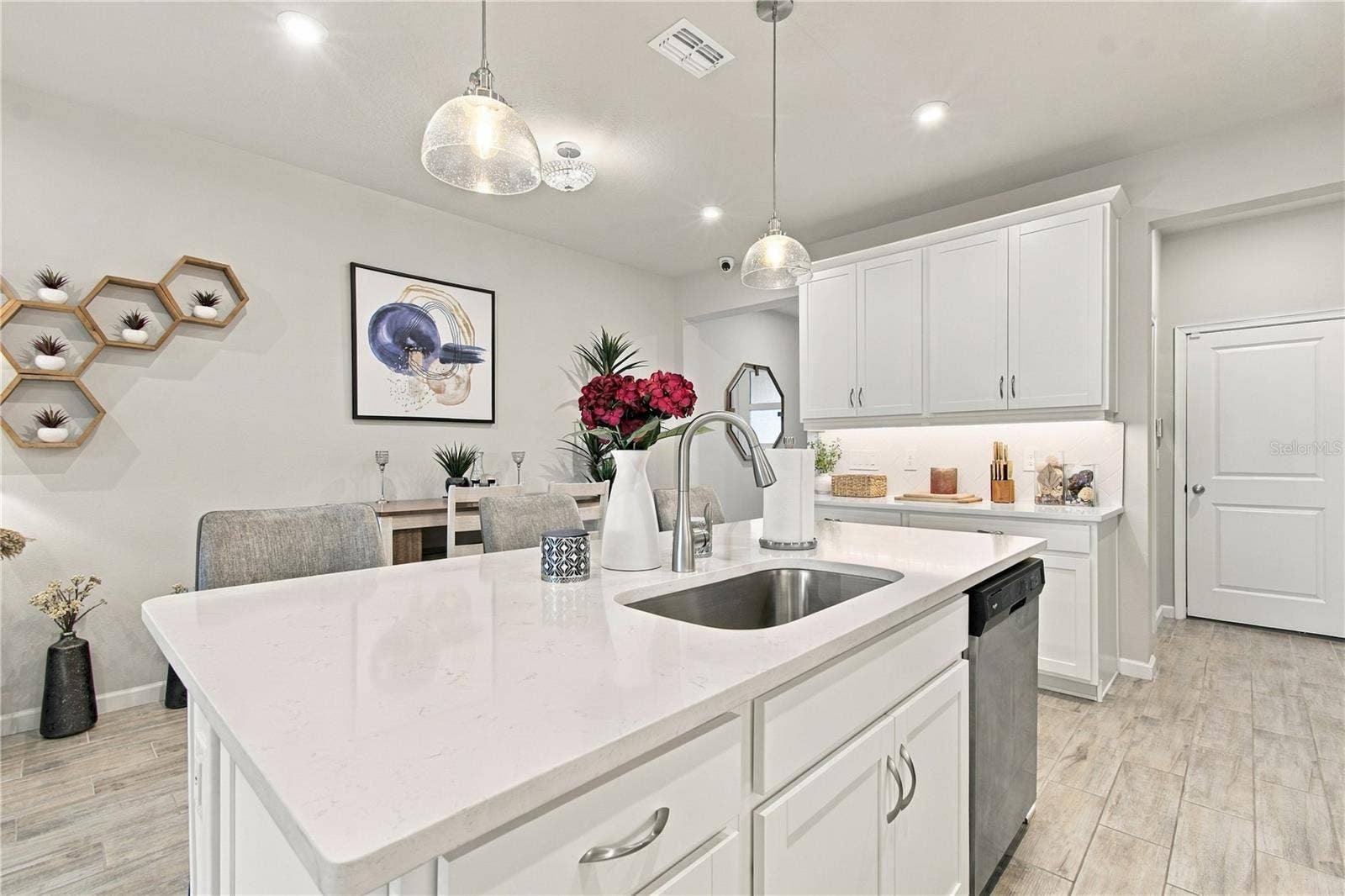 31564 WOODLAND RACE LOOP, Wesley Chapel, FL 33545 31564 WOODLAND RACE LOOP, Wesley Chapel, FL 33545