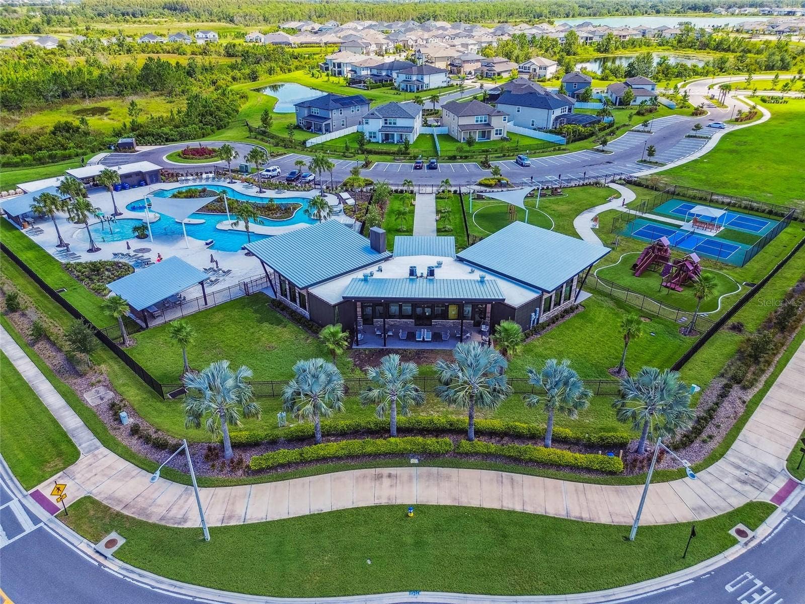 31564 WOODLAND RACE LOOP, Wesley Chapel, FL 33545 31564 WOODLAND RACE LOOP, Wesley Chapel, FL 33545