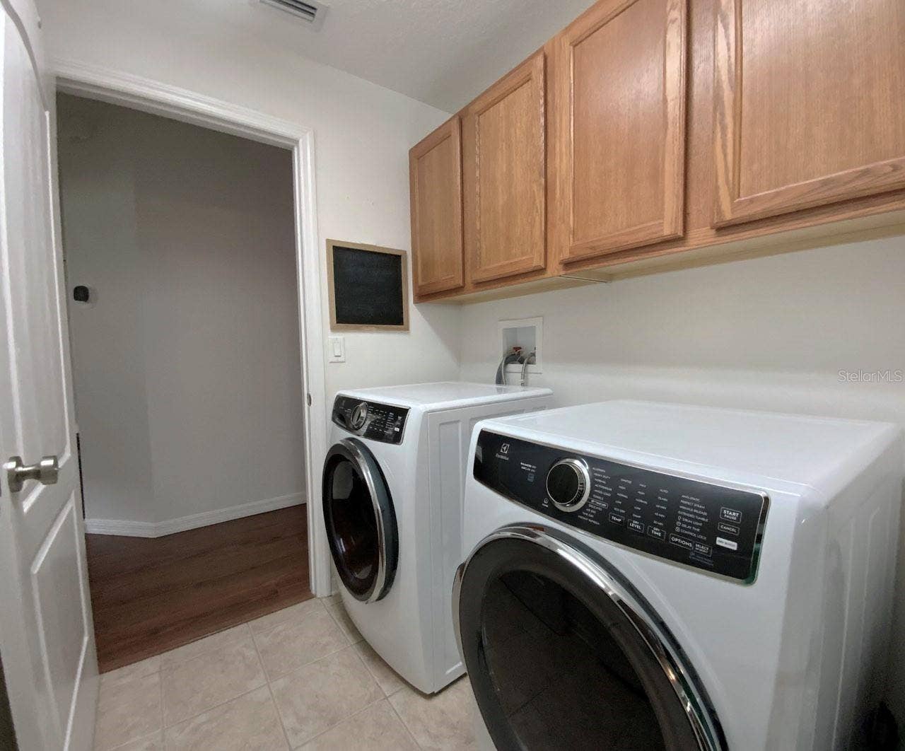 4041 LANGDRUM DRIVE, Wesley Chapel, FL 33543 4041 LANGDRUM DRIVE, Wesley Chapel, FL 33543