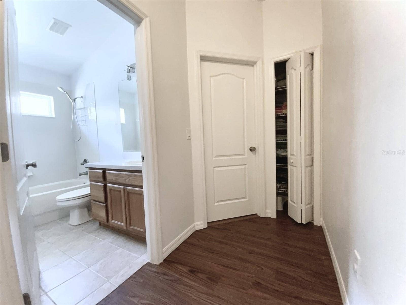 4041 LANGDRUM DRIVE, Wesley Chapel, FL 33543 4041 LANGDRUM DRIVE, Wesley Chapel, FL 33543