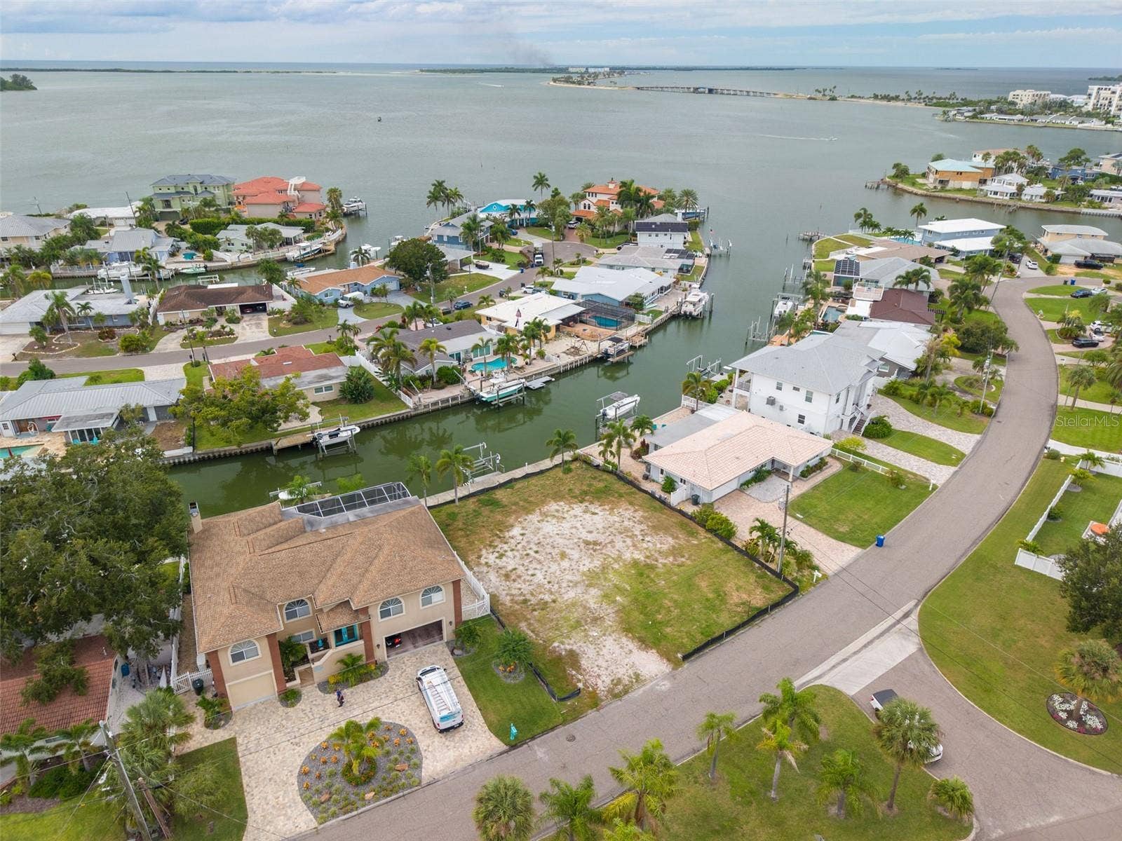 2270 EDYTHE DRIVE, Dunedin, FL 34698