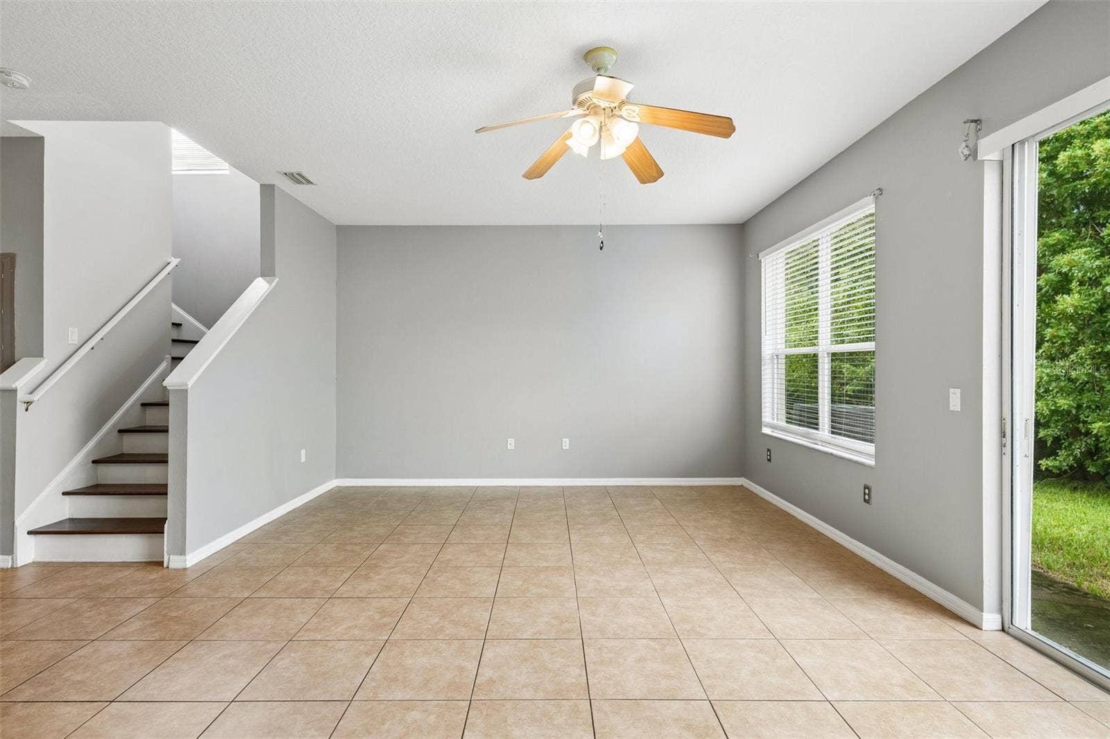14101 CHRISTIE DRIVE, Largo, FL 33771 14101 CHRISTIE DRIVE, Largo, FL 33771
