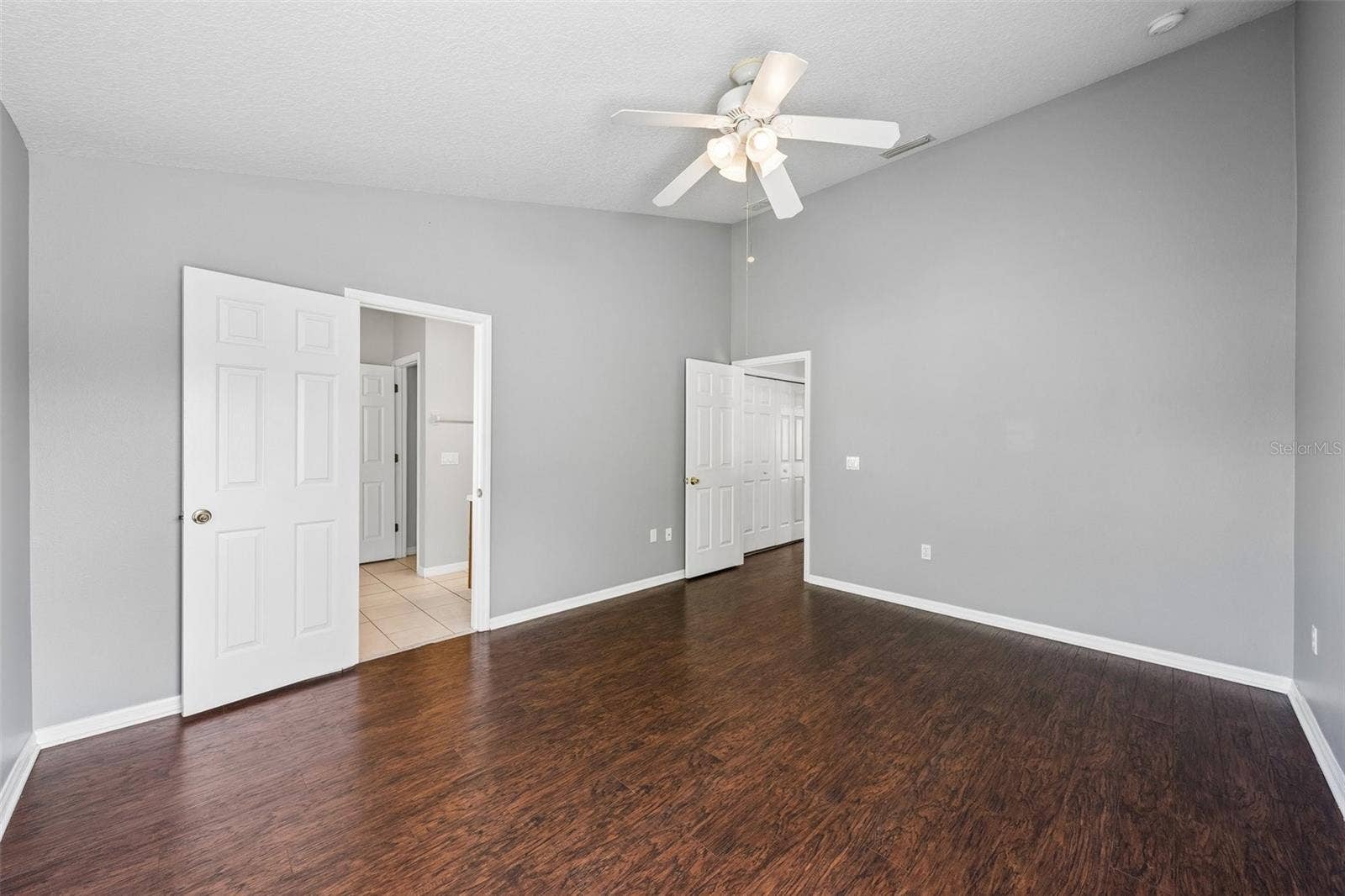 14101 CHRISTIE DRIVE, Largo, FL 33771 14101 CHRISTIE DRIVE, Largo, FL 33771