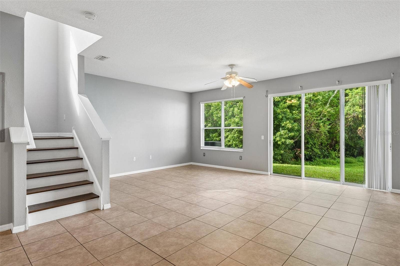 14101 CHRISTIE DRIVE, Largo, FL 33771 14101 CHRISTIE DRIVE, Largo, FL 33771