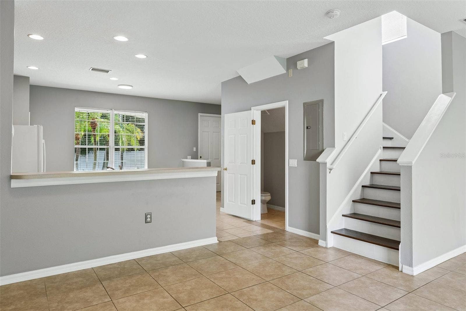 14101 CHRISTIE DRIVE, Largo, FL 33771 14101 CHRISTIE DRIVE, Largo, FL 33771