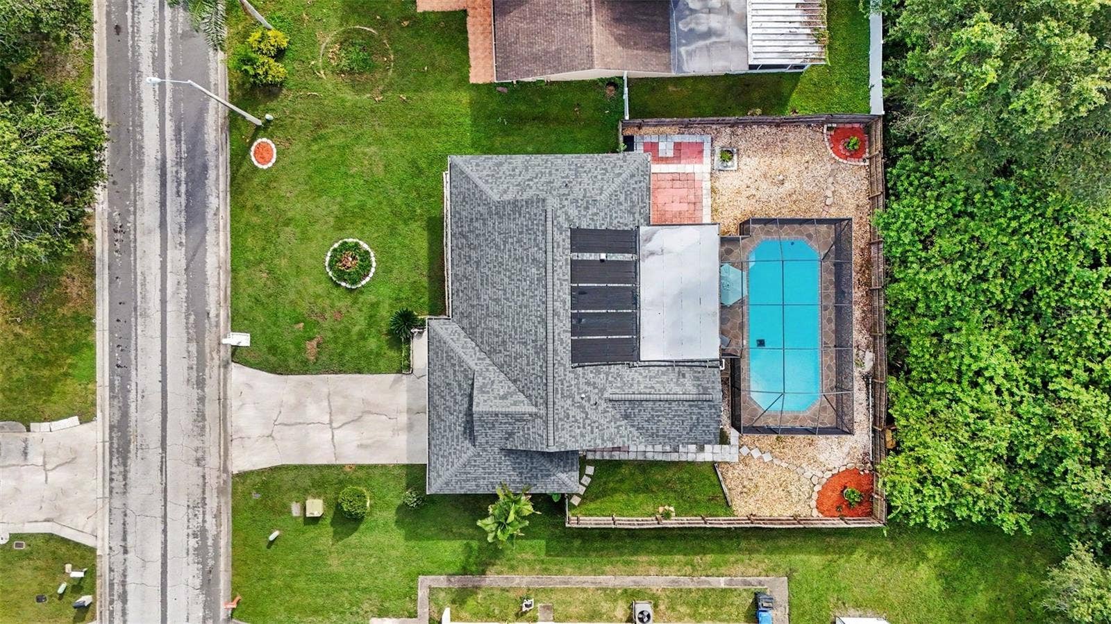 8064 FAWNRIDGE CIRCLE, Tampa, FL 33610 8064 FAWNRIDGE CIRCLE, Tampa, FL 33610