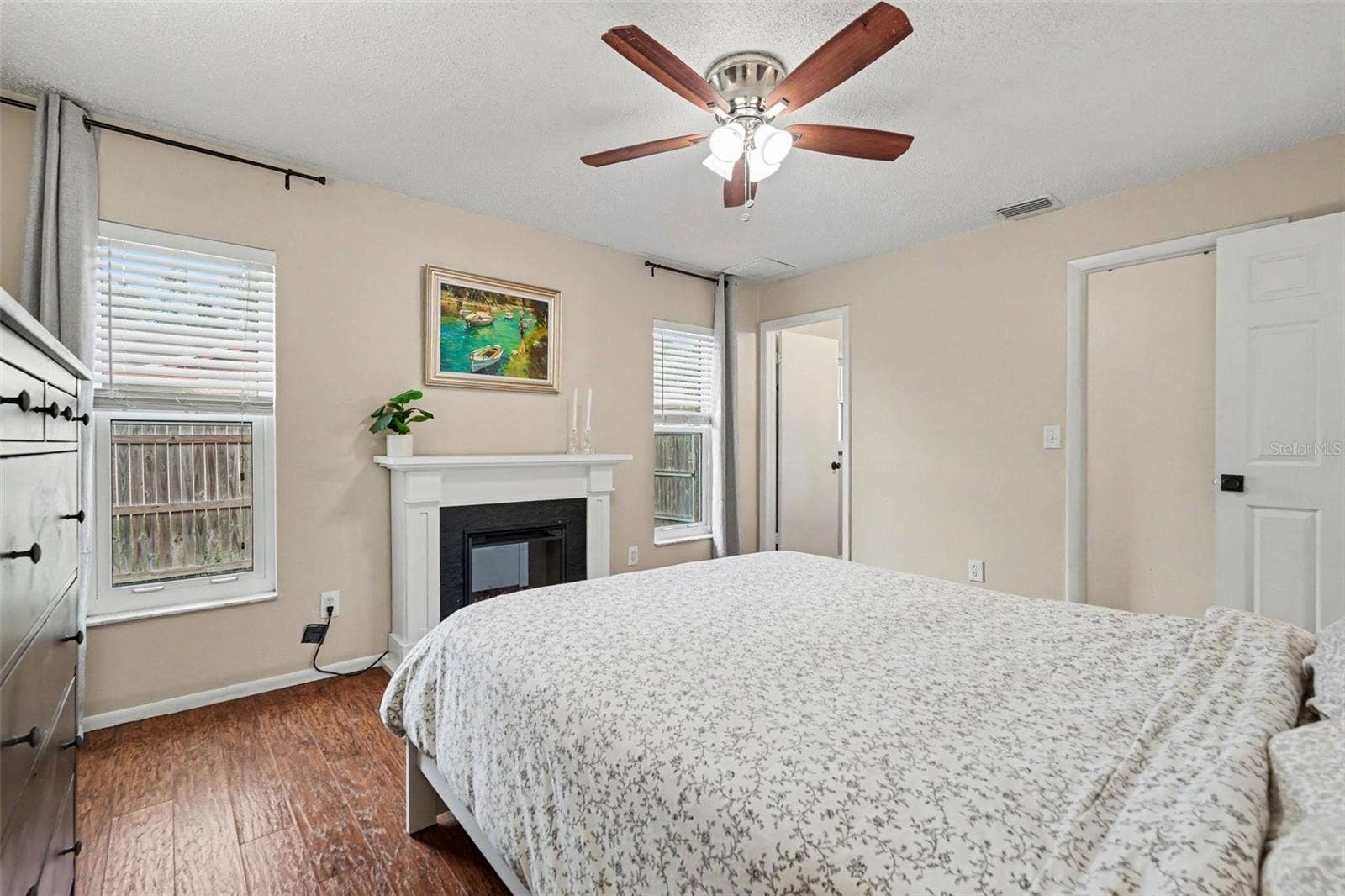 8064 FAWNRIDGE CIRCLE, Tampa, FL 33610 Primary bedroom