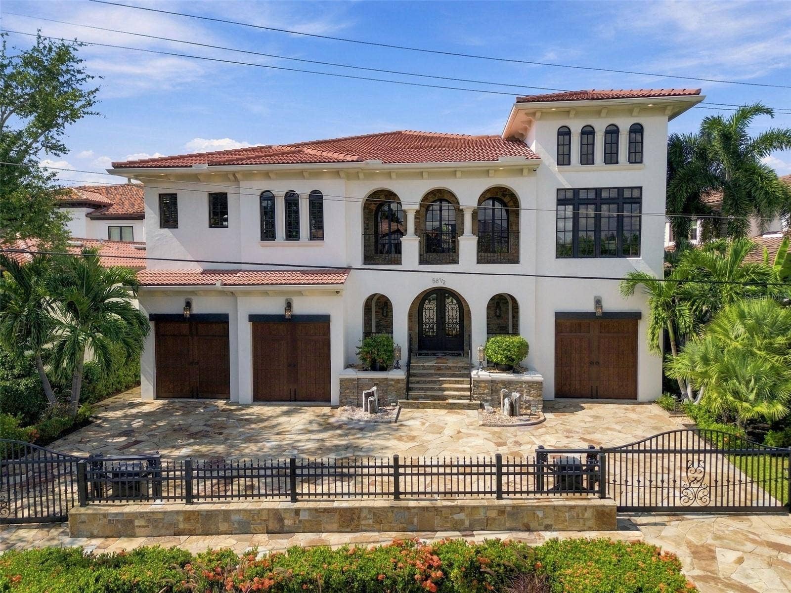 58 MARTINIQUE AVENUE, #1/2, Tampa, FL 33606 58 MARTINIQUE AVENUE, #1/2, Tampa, FL 33606