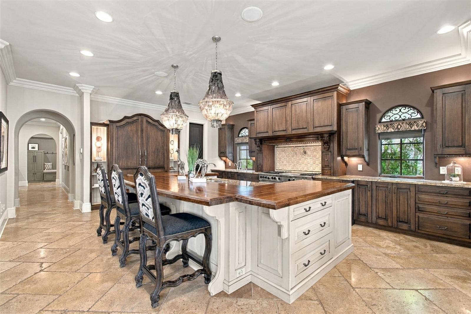 58 MARTINIQUE AVENUE, #1/2, Tampa, FL 33606 58 MARTINIQUE AVENUE, #1/2, Tampa, FL 33606