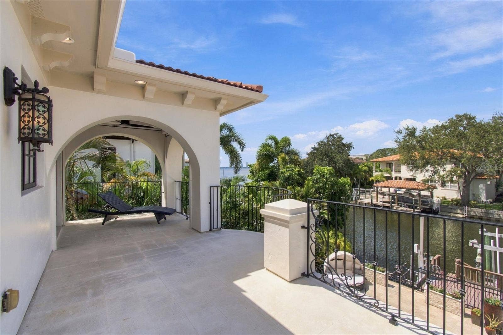 58 MARTINIQUE AVENUE, #1/2, Tampa, FL 33606 58 MARTINIQUE AVENUE, #1/2, Tampa, FL 33606