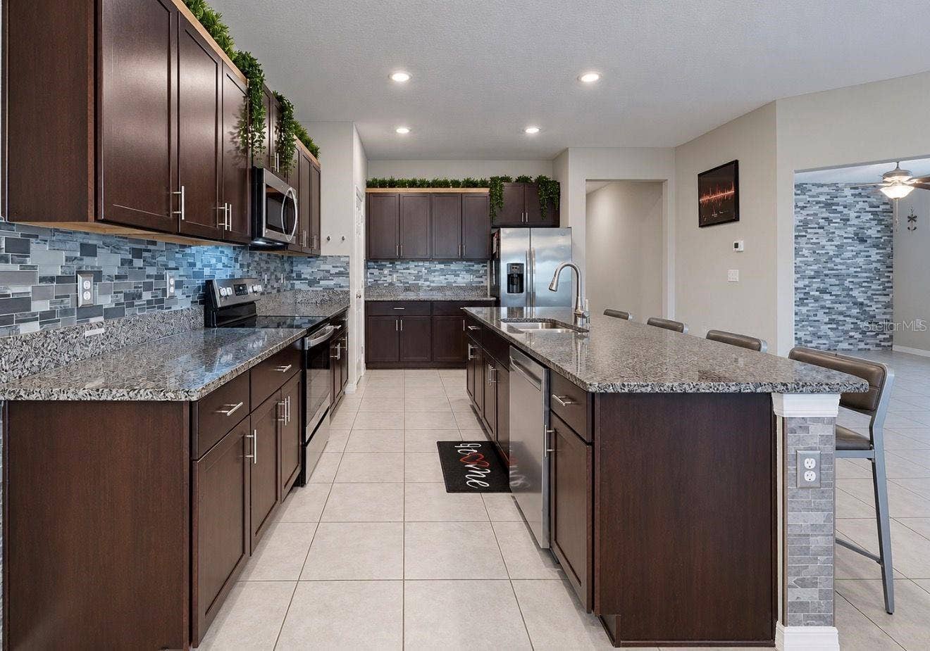 11911 FIELD THISTLE COURT, Riverview, FL 33579 Kitchen