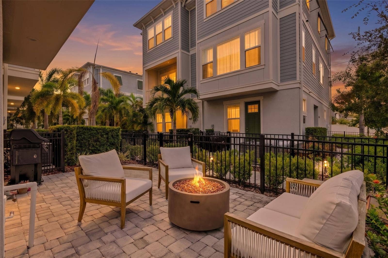 206 S TAMPANIA AVENUE, #6, Tampa, FL 33609 Exterior