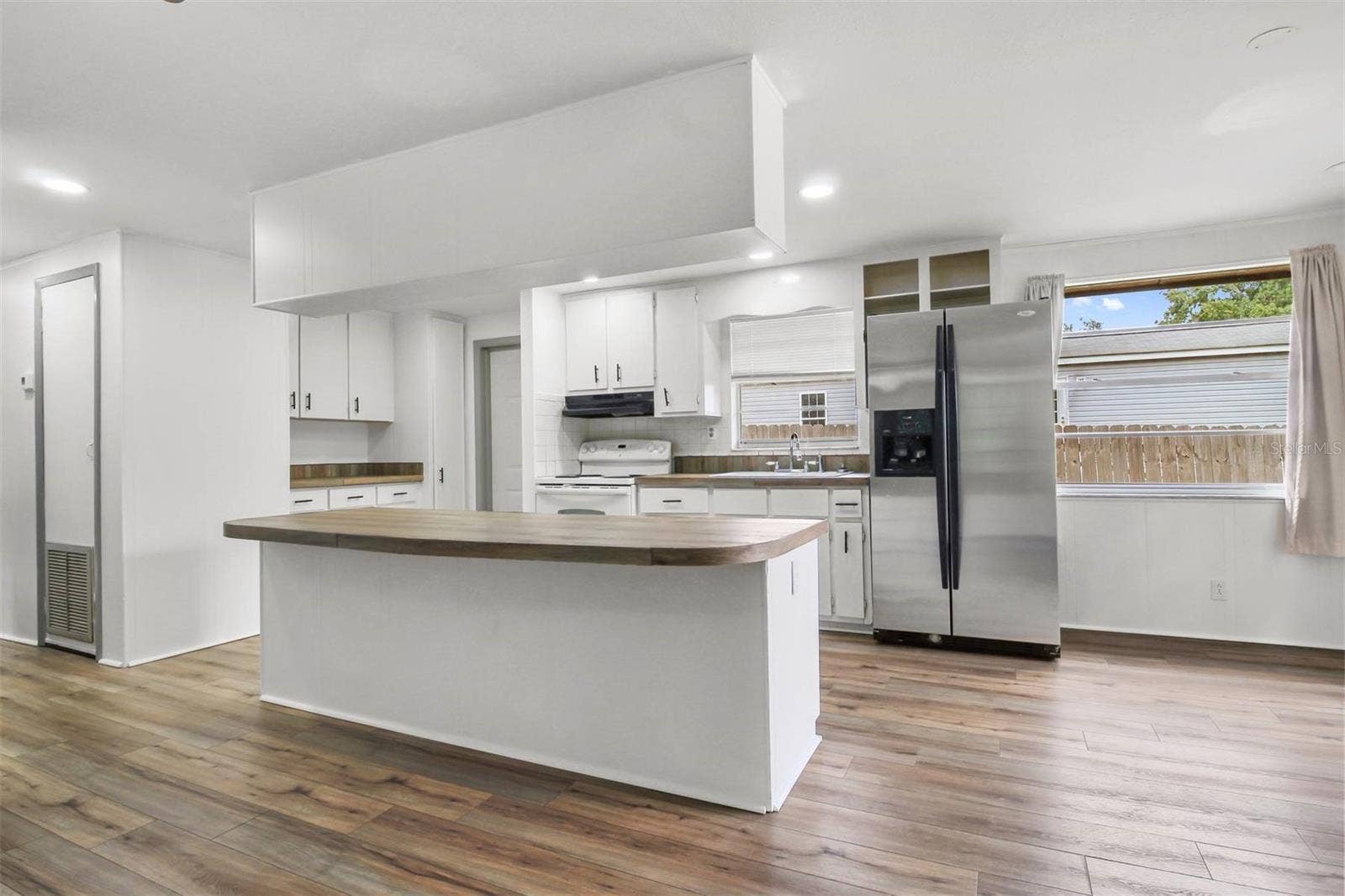 5675 S SANDALWOOD WAY, Floral City, FL 34436