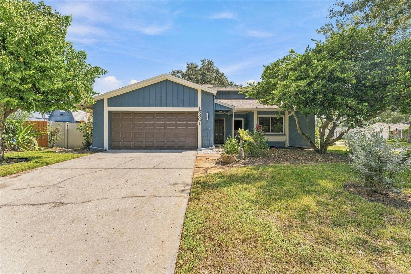 15801 COUNTRY LAKE DRIVE, Tampa, FL 33624 15801 COUNTRY LAKE DRIVE, Tampa, FL 33624