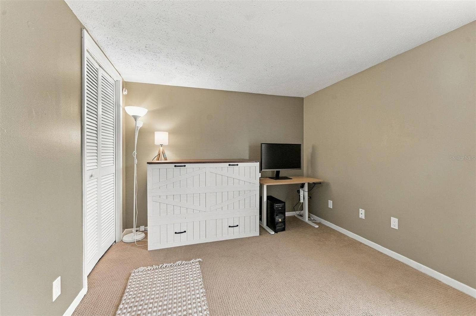15801 COUNTRY LAKE DRIVE, Tampa, FL 33624 15801 COUNTRY LAKE DRIVE, Tampa, FL 33624