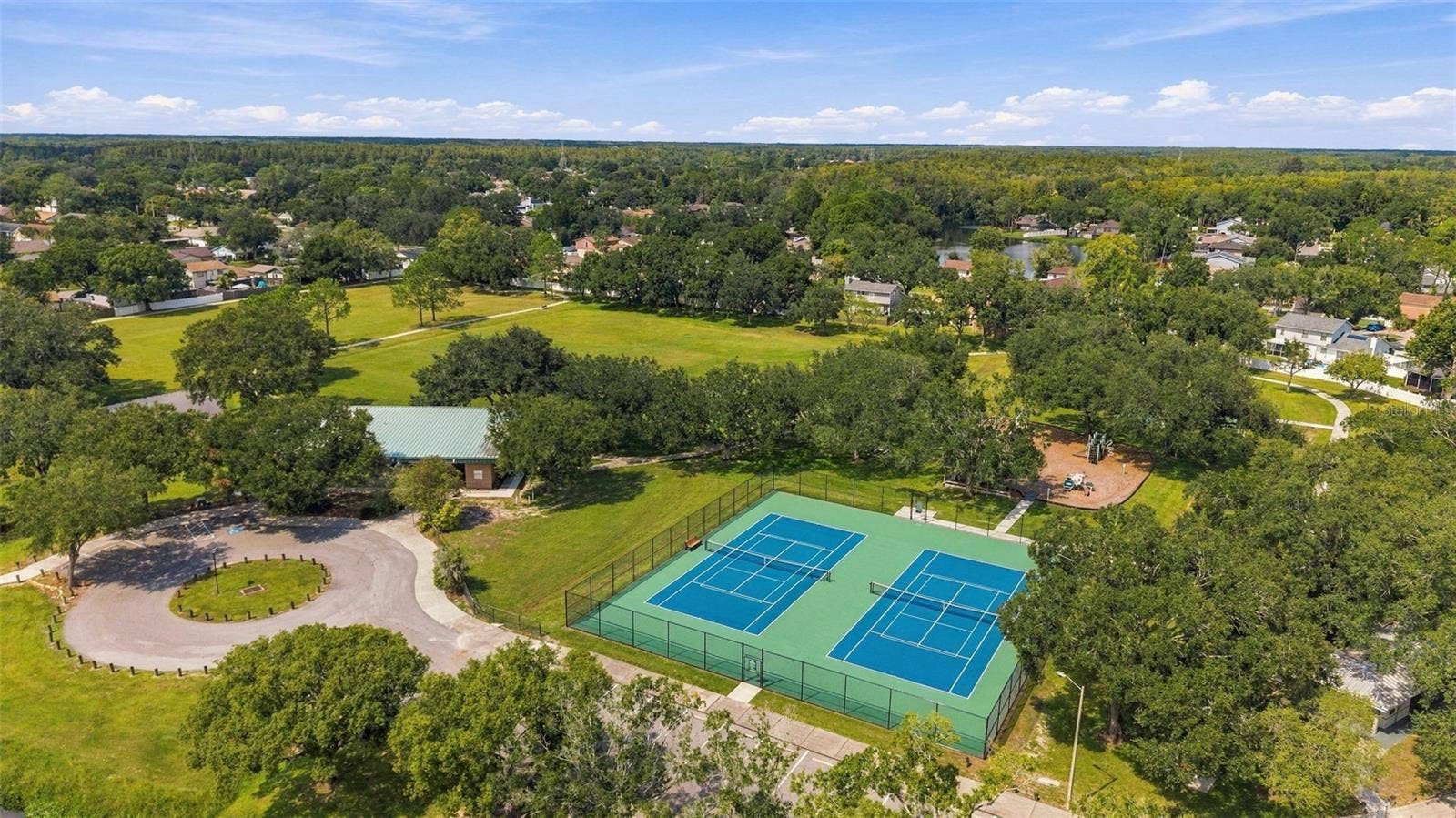 15801 COUNTRY LAKE DRIVE, Tampa, FL 33624 15801 COUNTRY LAKE DRIVE, Tampa, FL 33624