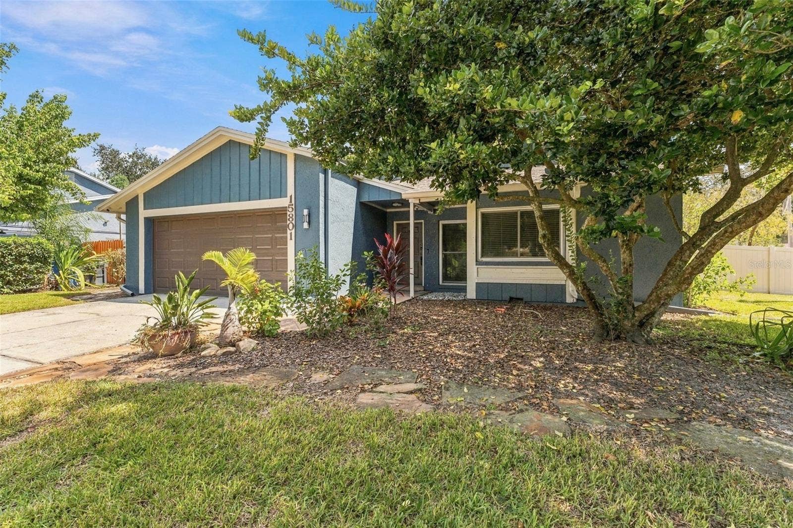 15801 COUNTRY LAKE DRIVE, Tampa, FL 33624 15801 COUNTRY LAKE DRIVE, Tampa, FL 33624