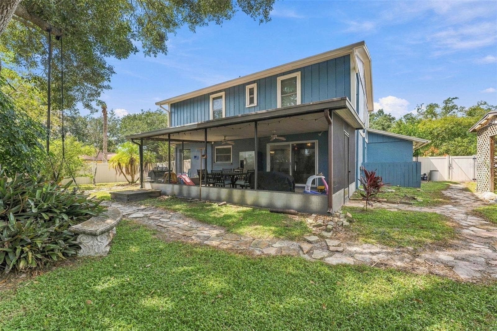 15801 COUNTRY LAKE DRIVE, Tampa, FL 33624 15801 COUNTRY LAKE DRIVE, Tampa, FL 33624