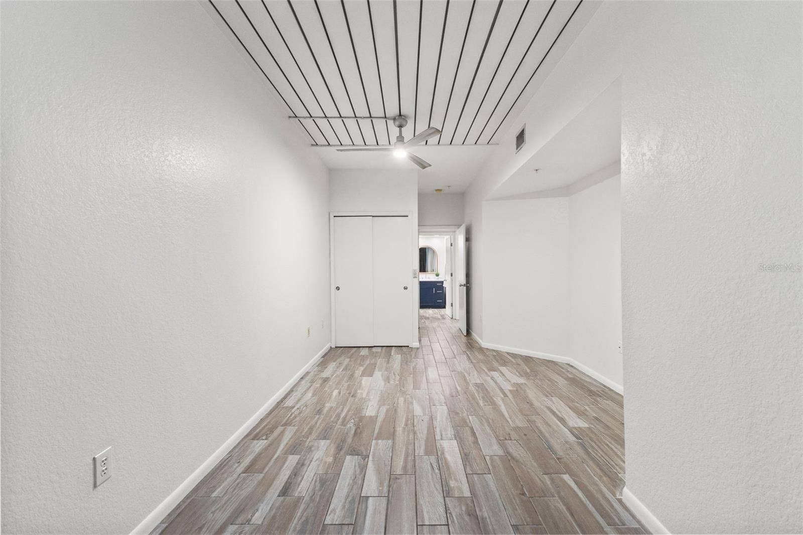 2411 W HORATIO STREET, #519, Tampa, FL 33609