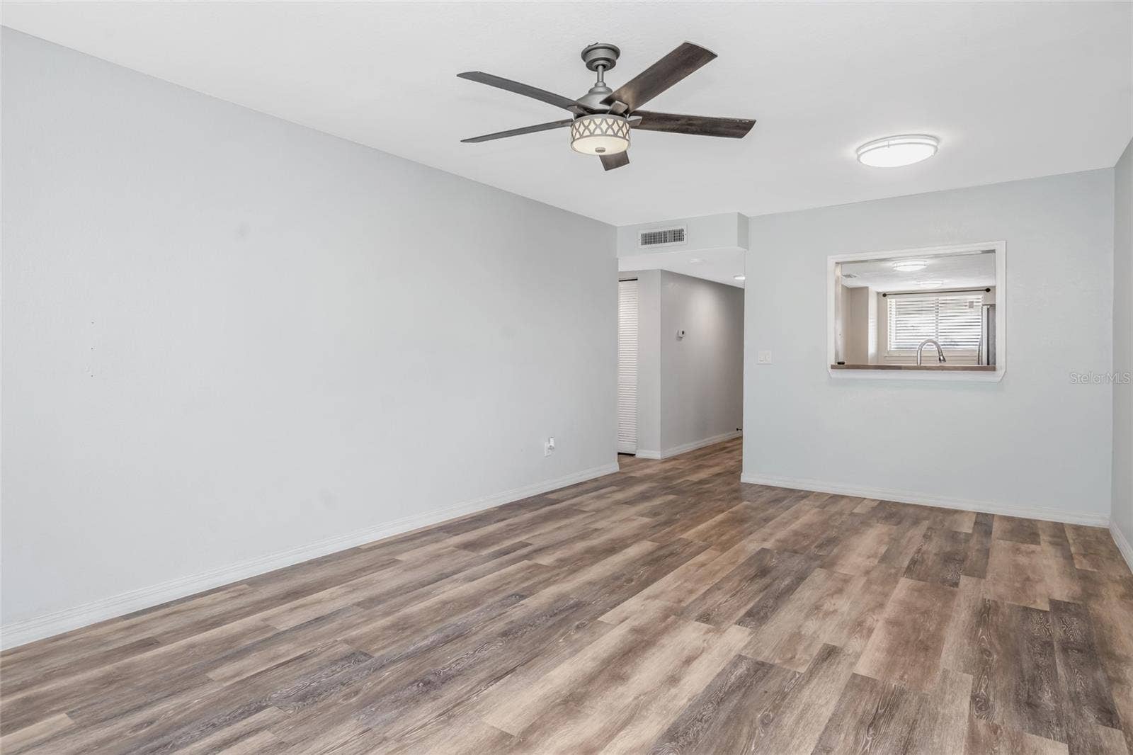 6308 NEWTOWN CIRCLE, #8C1, Tampa, FL 33615 6308 NEWTOWN CIRCLE, #8C1, Tampa, FL 33615