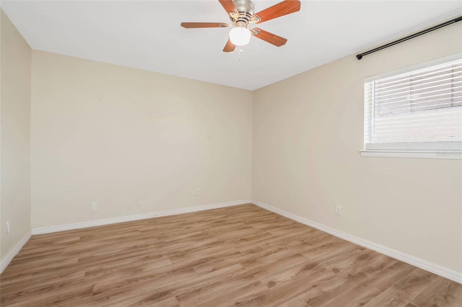 6308 NEWTOWN CIRCLE, #8C1, Tampa, FL 33615 6308 NEWTOWN CIRCLE, #8C1, Tampa, FL 33615