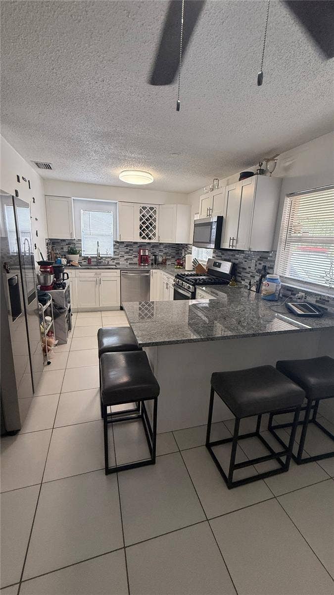 1607 WRIGHT DRIVE, Lakeland, FL 33805 1607 WRIGHT DRIVE, Lakeland, FL 33805