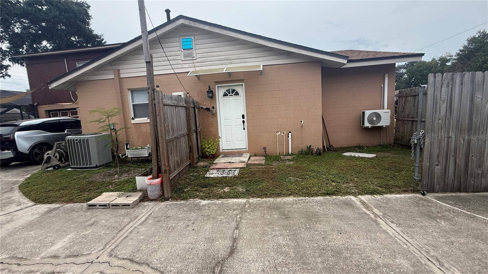1607 WRIGHT DRIVE, Lakeland, FL 33805 1607 WRIGHT DRIVE, Lakeland, FL 33805