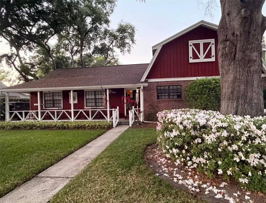 Property photo for 2219 SHADEHILL COURT, Tampa, FL