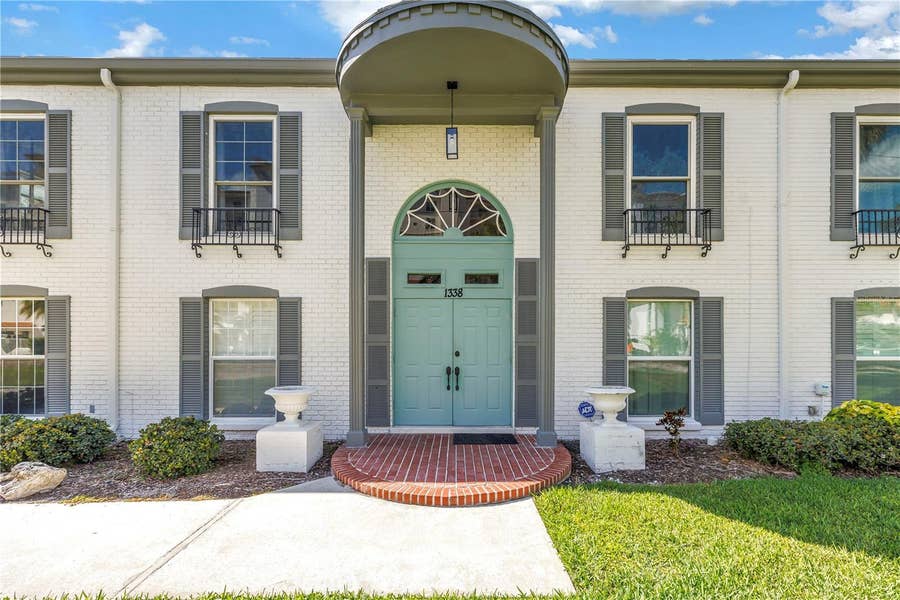 Property photo for 1338 SNELL ISLE BOULEVARD NE, #1, St Petersburg, FL