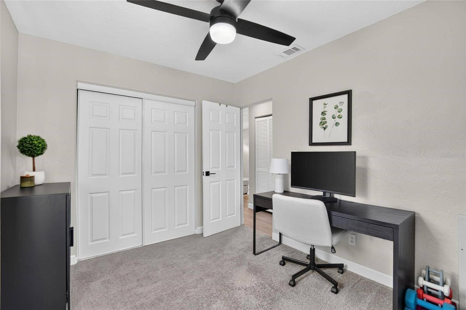 835 54TH AVENUE N, St Petersburg, FL 33703