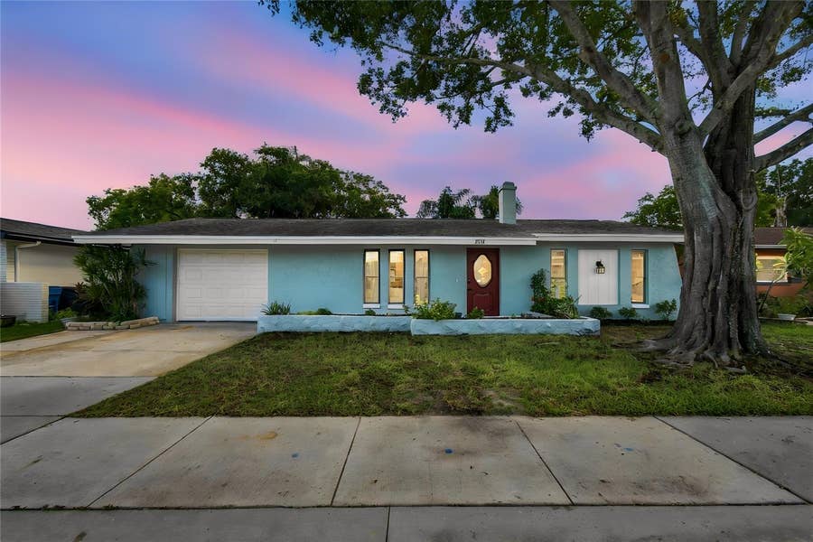 Property photo for 1813 DRIFTWOOD CIRCLE N, Oldsmar, FL