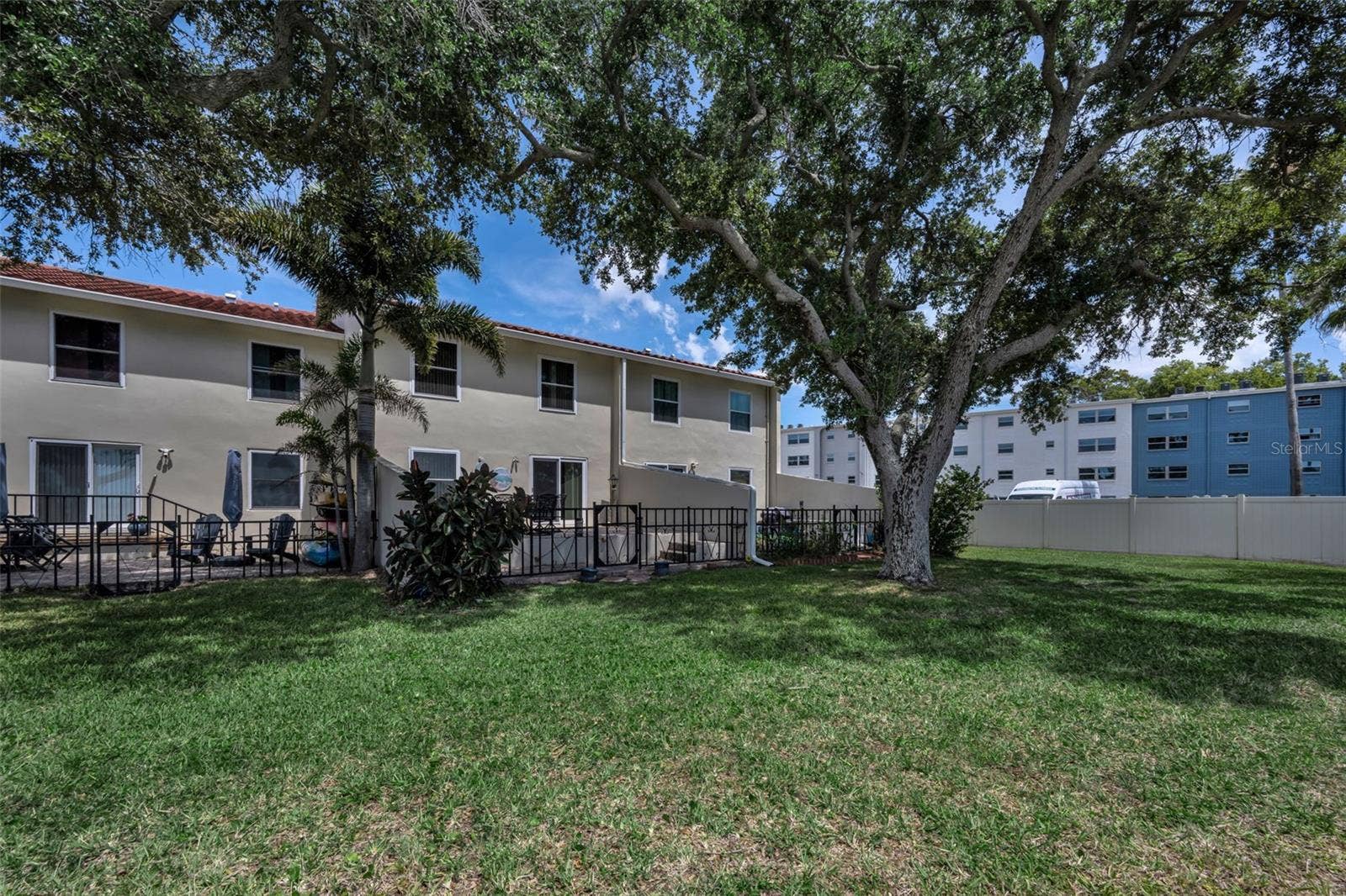 2700 BAYSHORE BOULEVARD, #525, Dunedin, FL 34698 2700 BAYSHORE BOULEVARD, #525, Dunedin, FL 34698