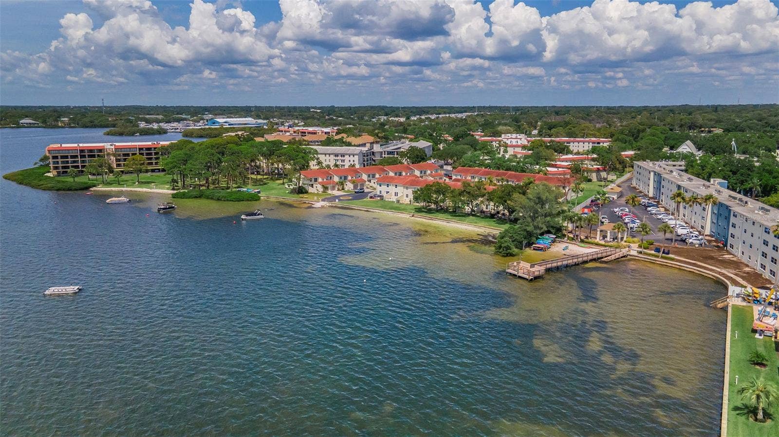 2700 BAYSHORE BOULEVARD, #525, Dunedin, FL 34698 2700 BAYSHORE BOULEVARD, #525, Dunedin, FL 34698