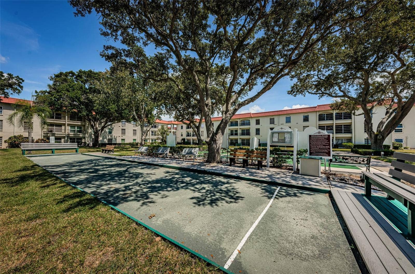 2700 BAYSHORE BOULEVARD, #525, Dunedin, FL 34698 2700 BAYSHORE BOULEVARD, #525, Dunedin, FL 34698