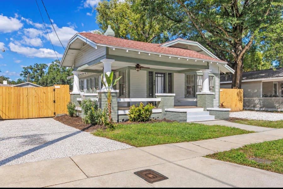 Property photo for 910 E NORTH BAY STREET, Tampa, FL