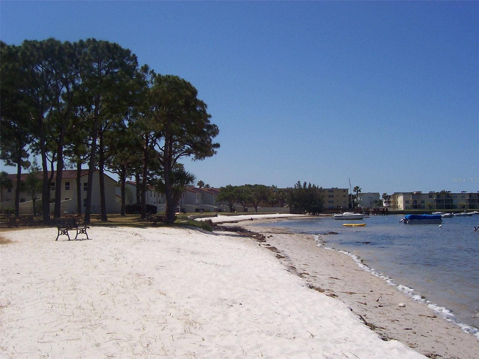 2700 BAYSHORE BOULEVARD, #11-105, Dunedin, FL 34698 2700 BAYSHORE BOULEVARD, #11-105, Dunedin, FL 34698